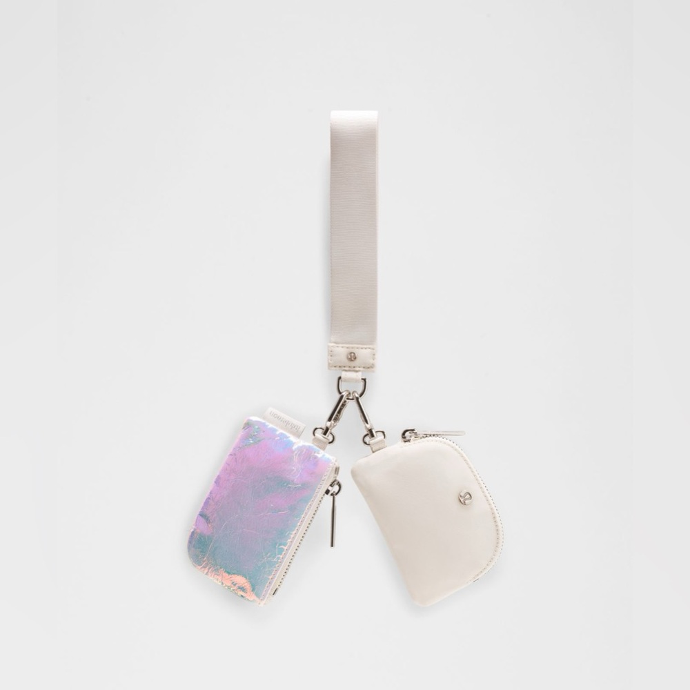 NWT Lululemon Athletica Dual Pouch Wristlet Iridescent